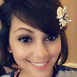 Meet your Posher, Melissa